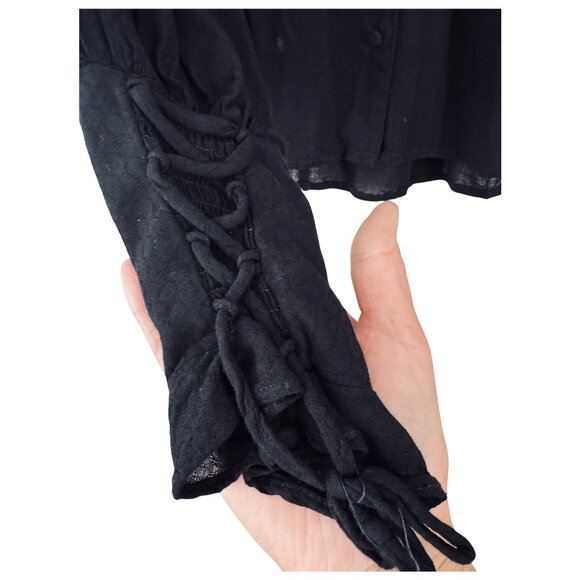 Oak & Trellis Black Button Front Tie Sleeve Blouse Women's Medium - Picture 4 of 6